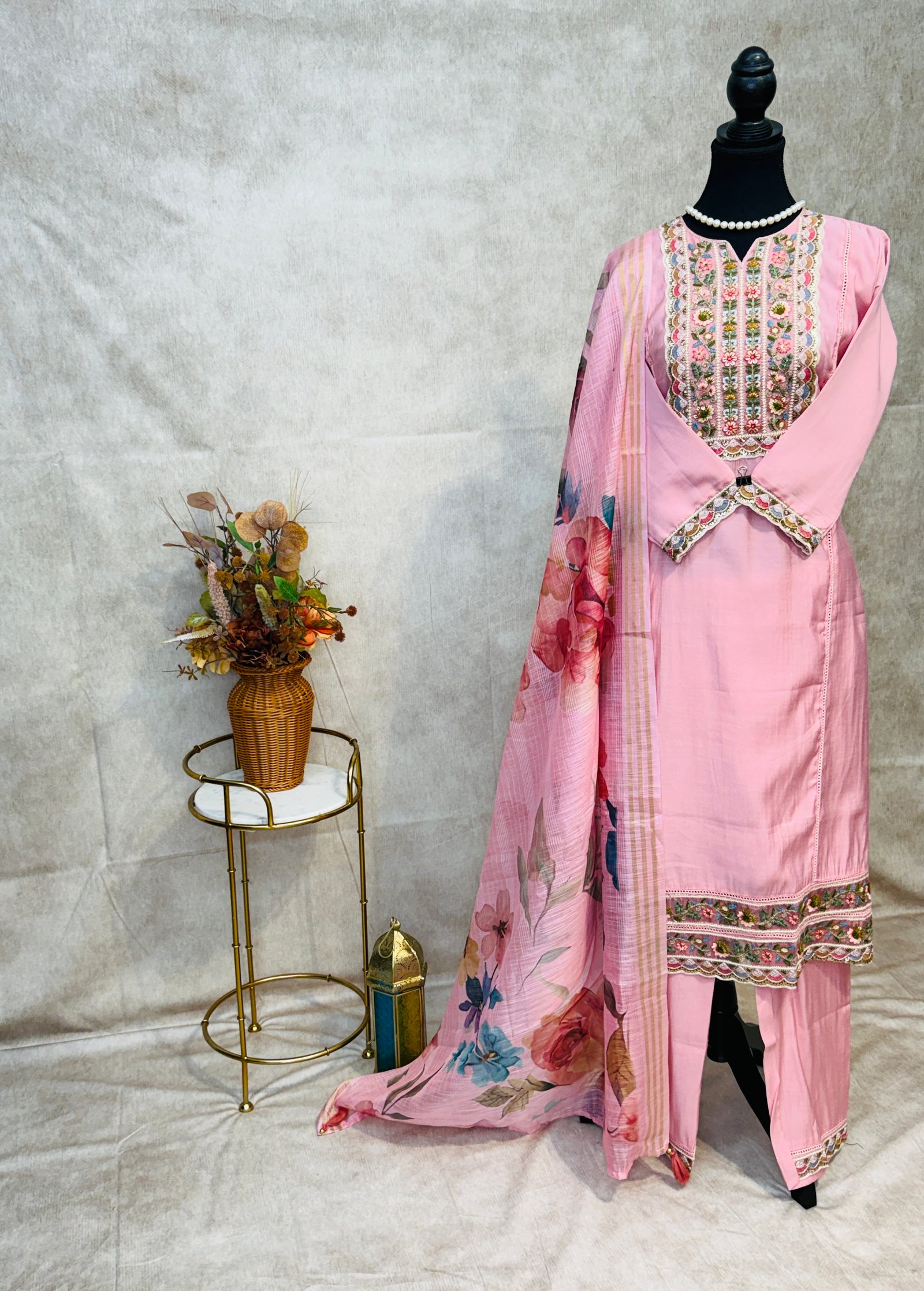 Pure Linen Suit with Thread Embroidery